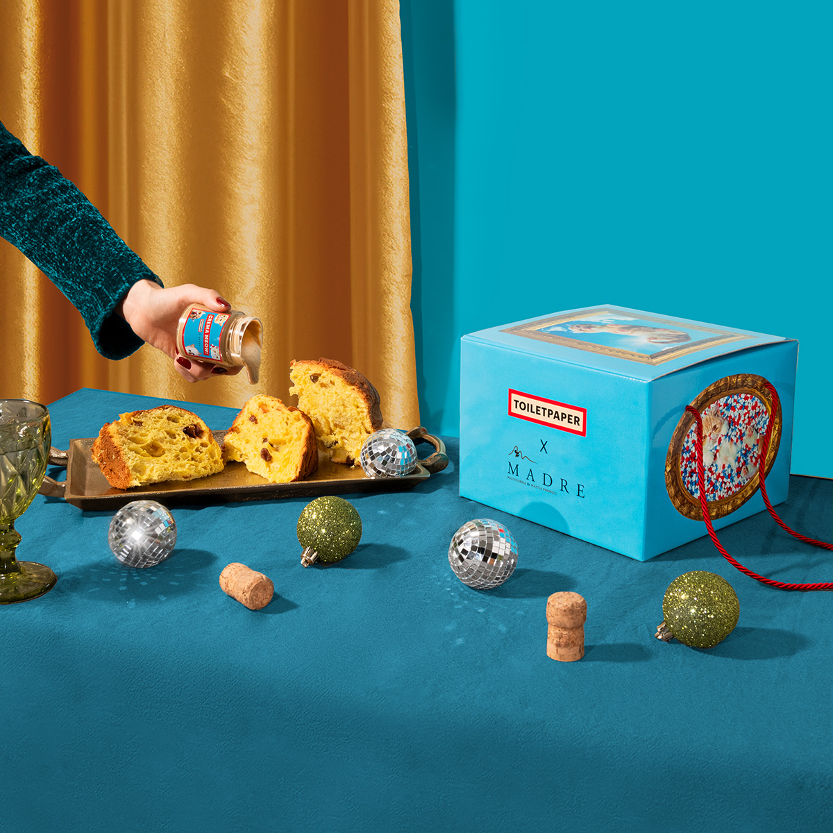 Panettone Meow ToiletPaper x Madre di Mattia Premoli